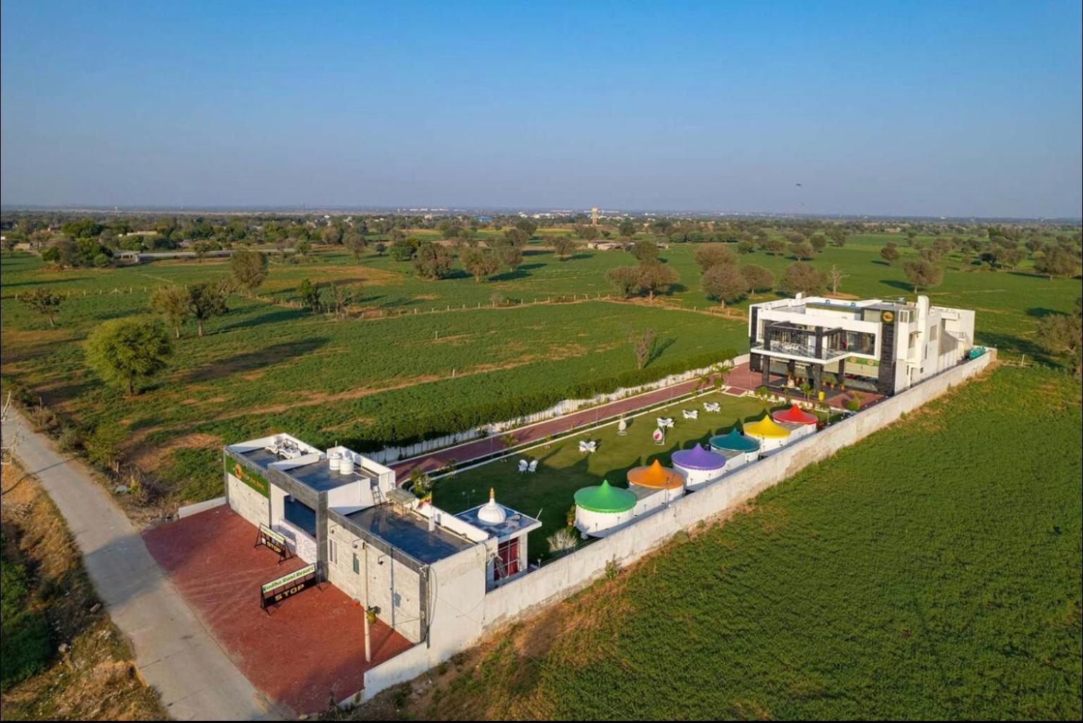 Iris Heaven'Z By Radha Rani Resort Jaipur Eksteriør bilde
