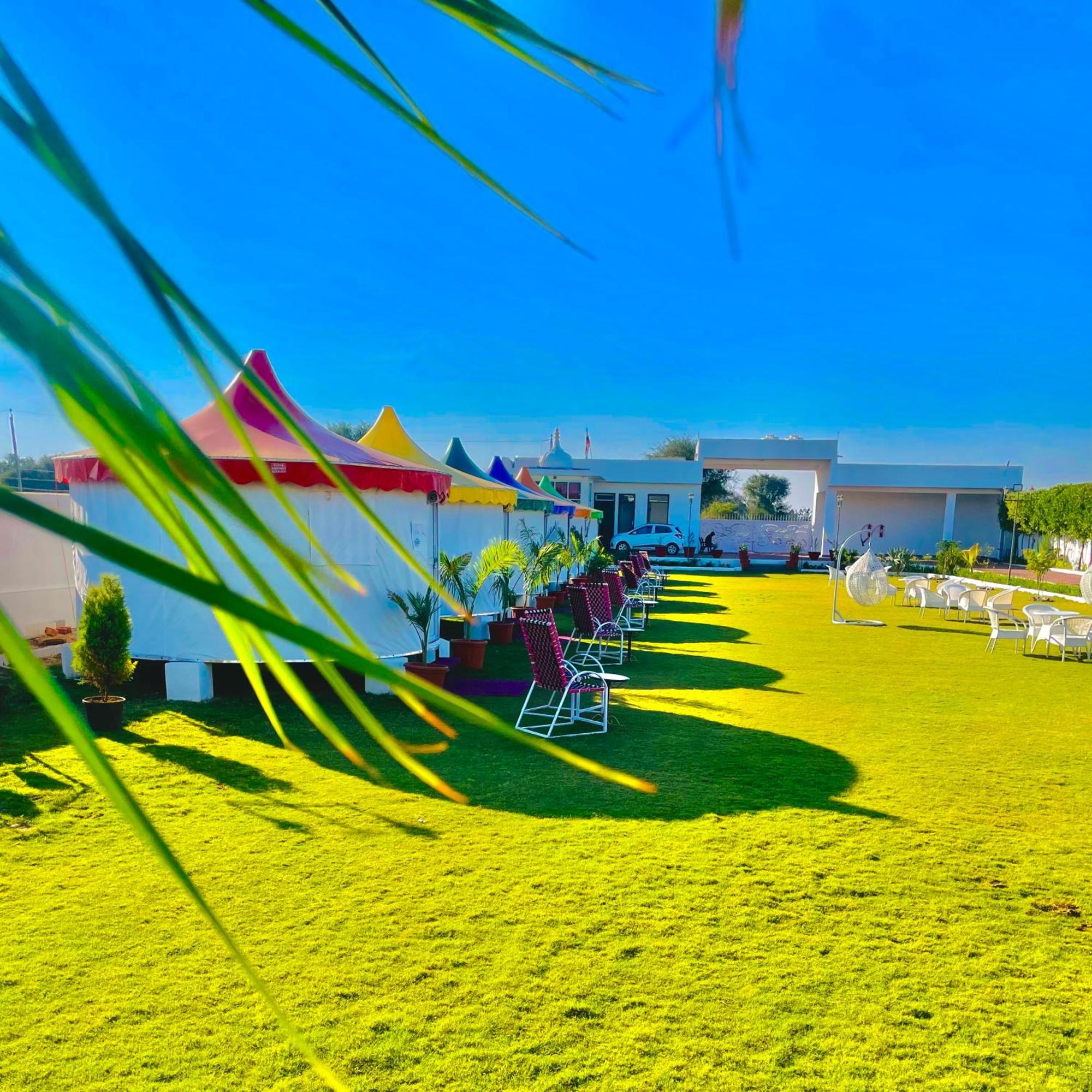 Iris Heaven'Z By Radha Rani Resort Jaipur Eksteriør bilde